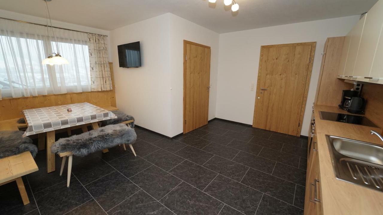 Apartment Hanna Ramsau im Zillertal Luaran gambar